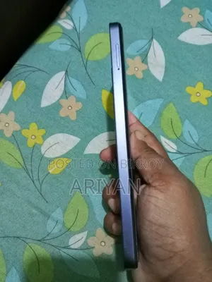 টেকনো স্পার্ক ১০ প্রো ১২৮ জিবি ব্ল্যাক