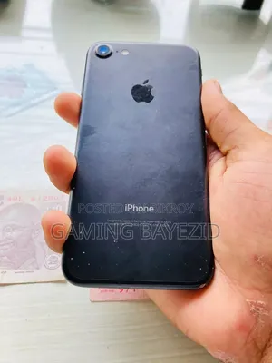অ্যাপল আইফোন ৭ ১২৮ জিবি ব্ল্যাক