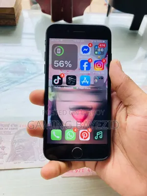 অ্যাপল আইফোন ৭ ১২৮ জিবি ব্ল্যাক