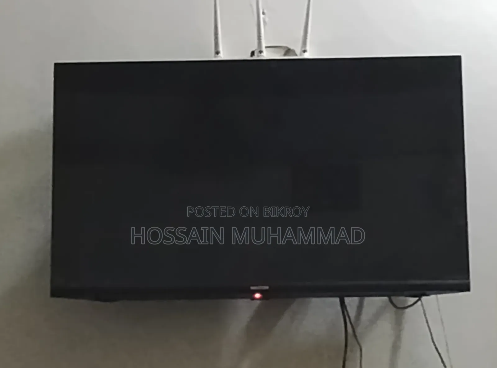 32 Inch TV