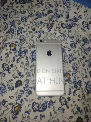 Apple iPhone 6 16 GB Gray