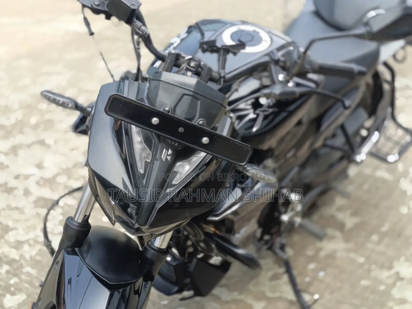 Hero Xtreme 125R 2025 Black