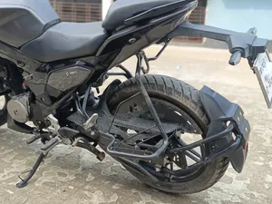 Hero Xtreme 125R 2025 Black
