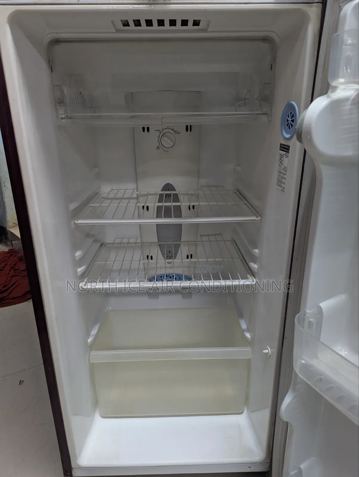 LG Red Colour Non Frost Fridge 235 Ltr.
