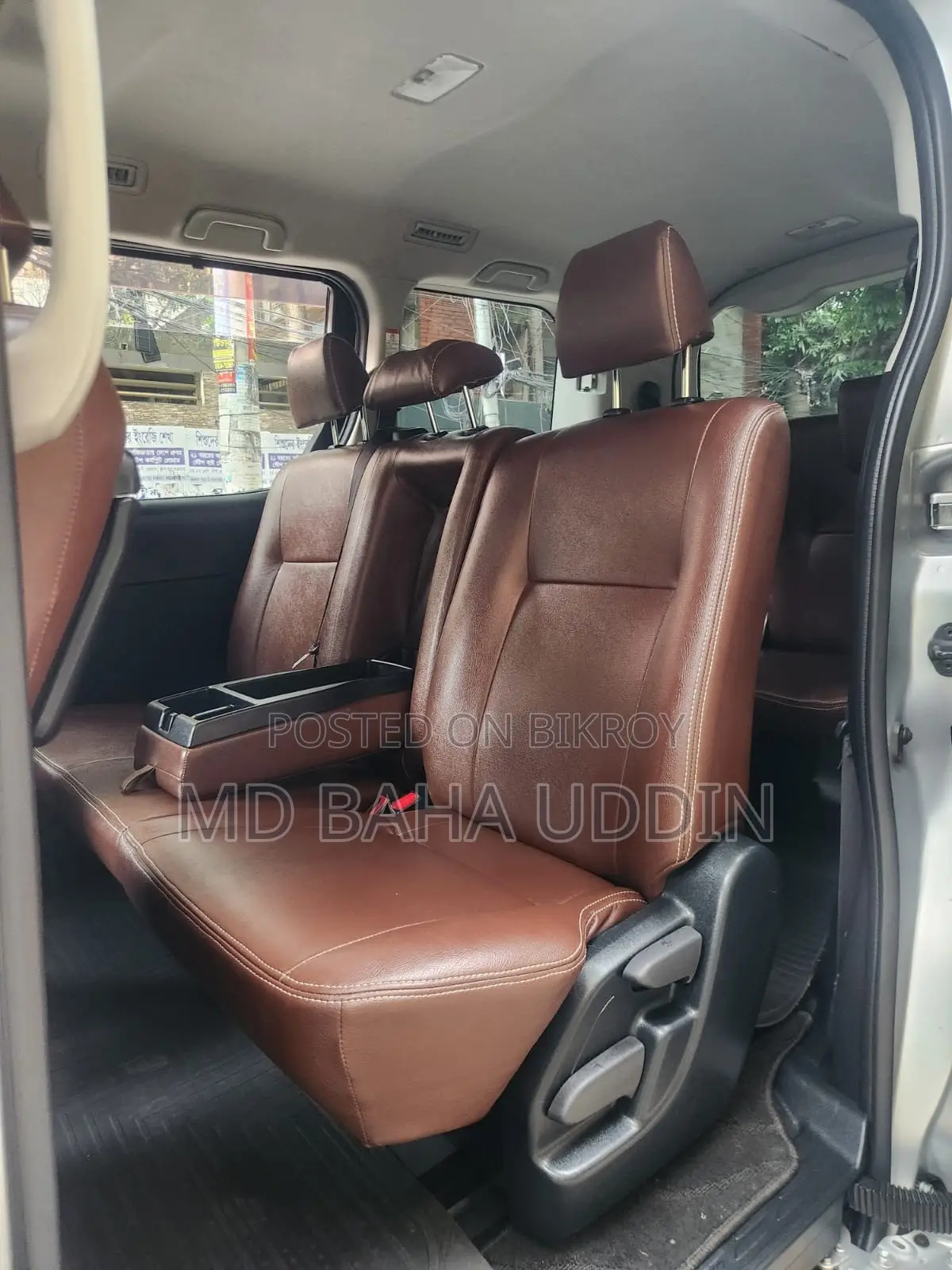Toyota Noah 2.0 AWD (8 Seater) 2019 Silver