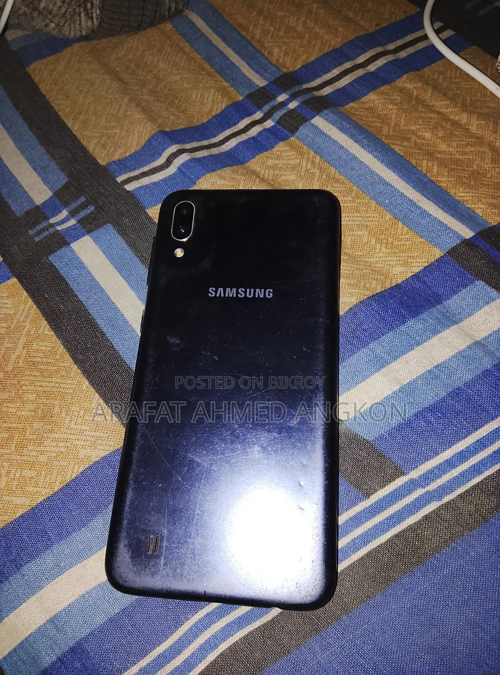 স্যামসাং গ্যালাক্সি এম১০ ১৬ জিবি ব্ল্যাক