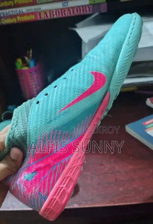 Nike Football Turf