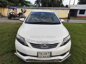 টয়োটা অ্যালিওন ২০১১ পার্ল