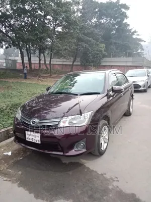 টয়োটা এক্সিও ২০১৪ মেরুন