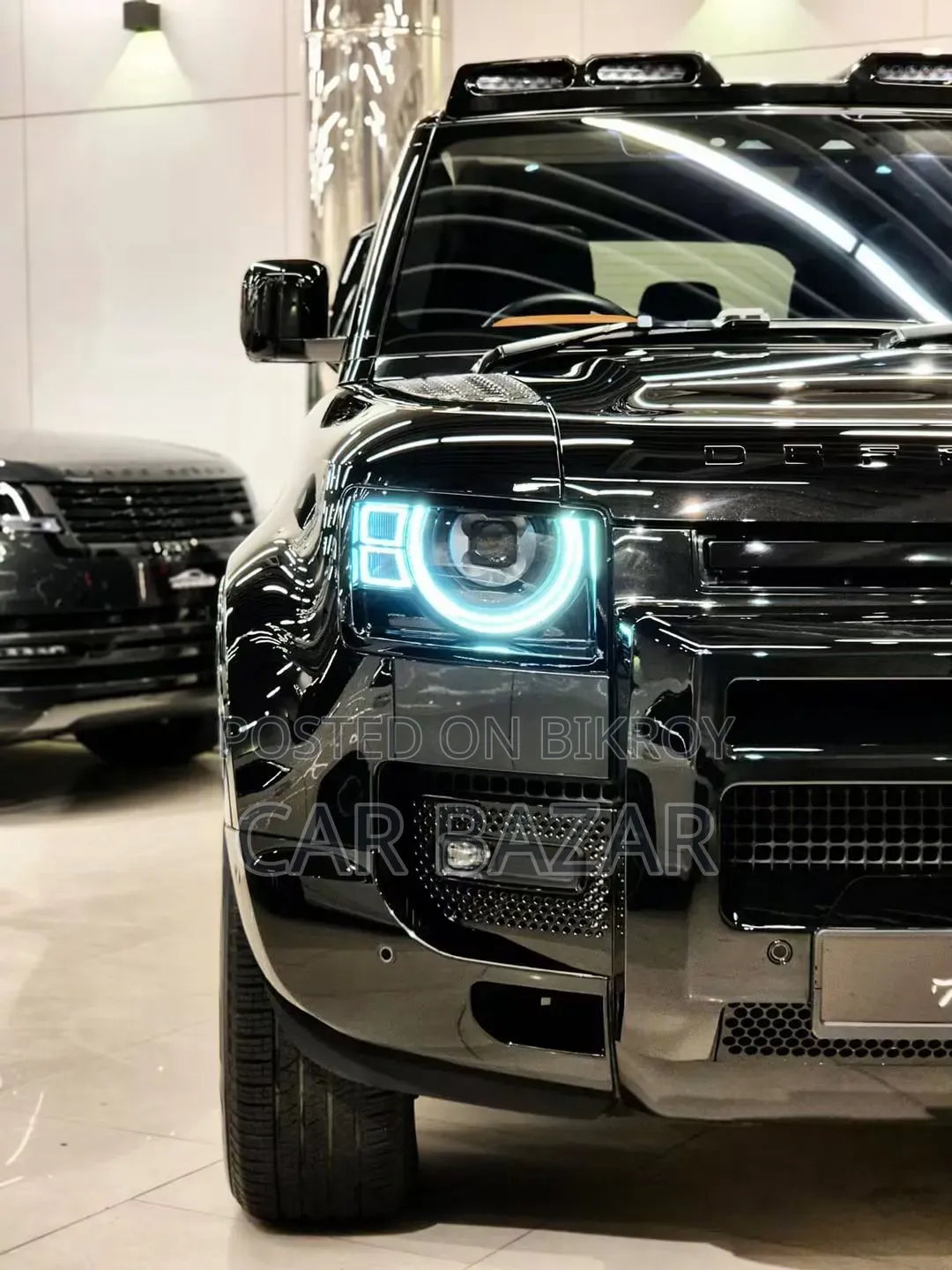 Land Rover Defender X-Dynamic SE 2023 Black