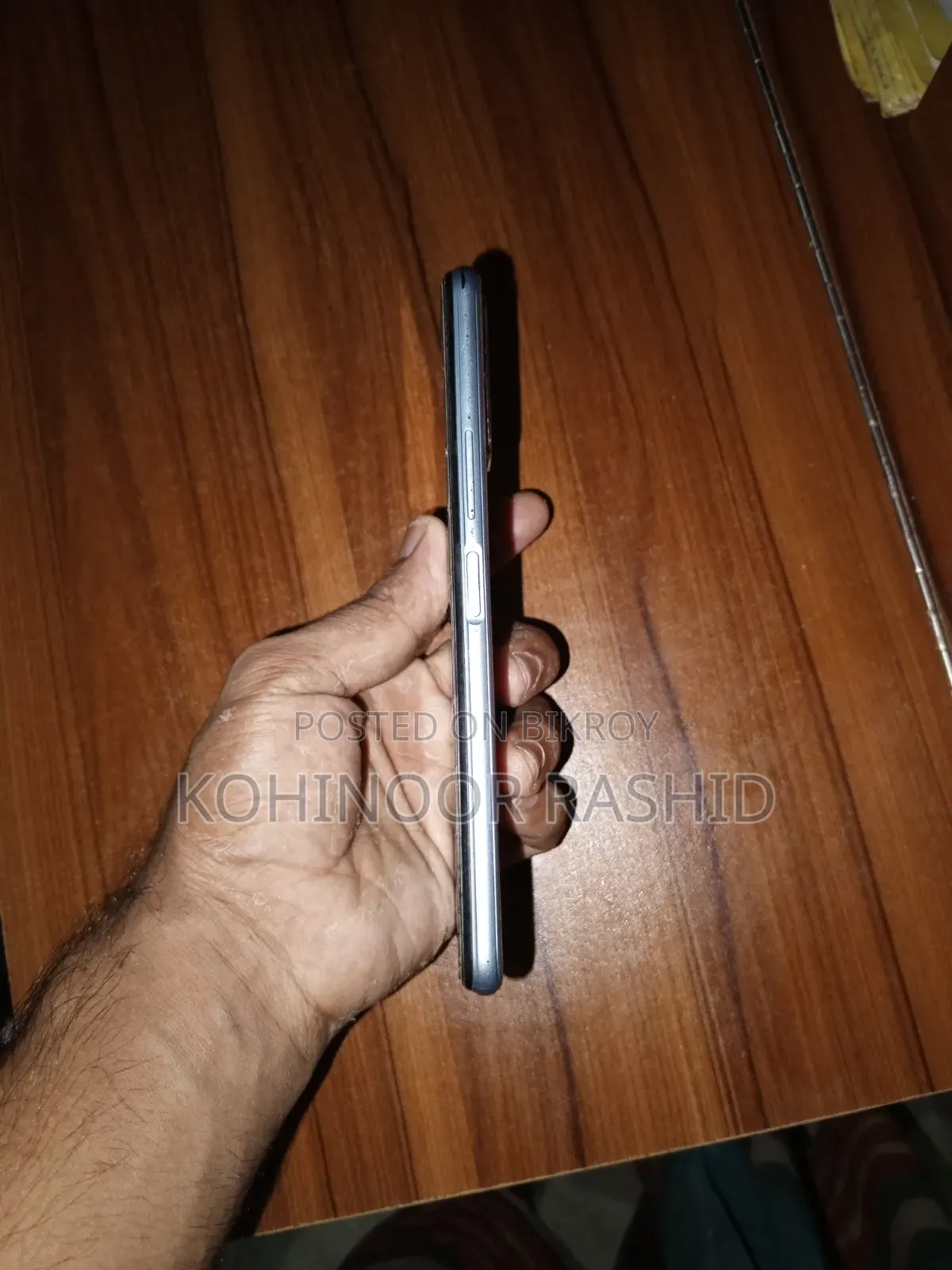ভিভো আইকিউওও ১২ ২৫৬ জিবি ব্লু