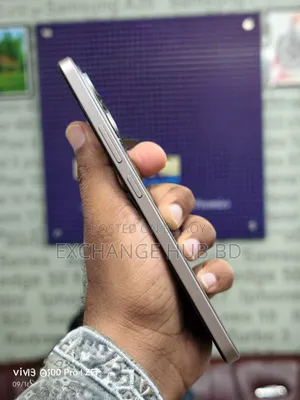 নতুন রিয়েলমি ২৫৬ জিবি সিলভার