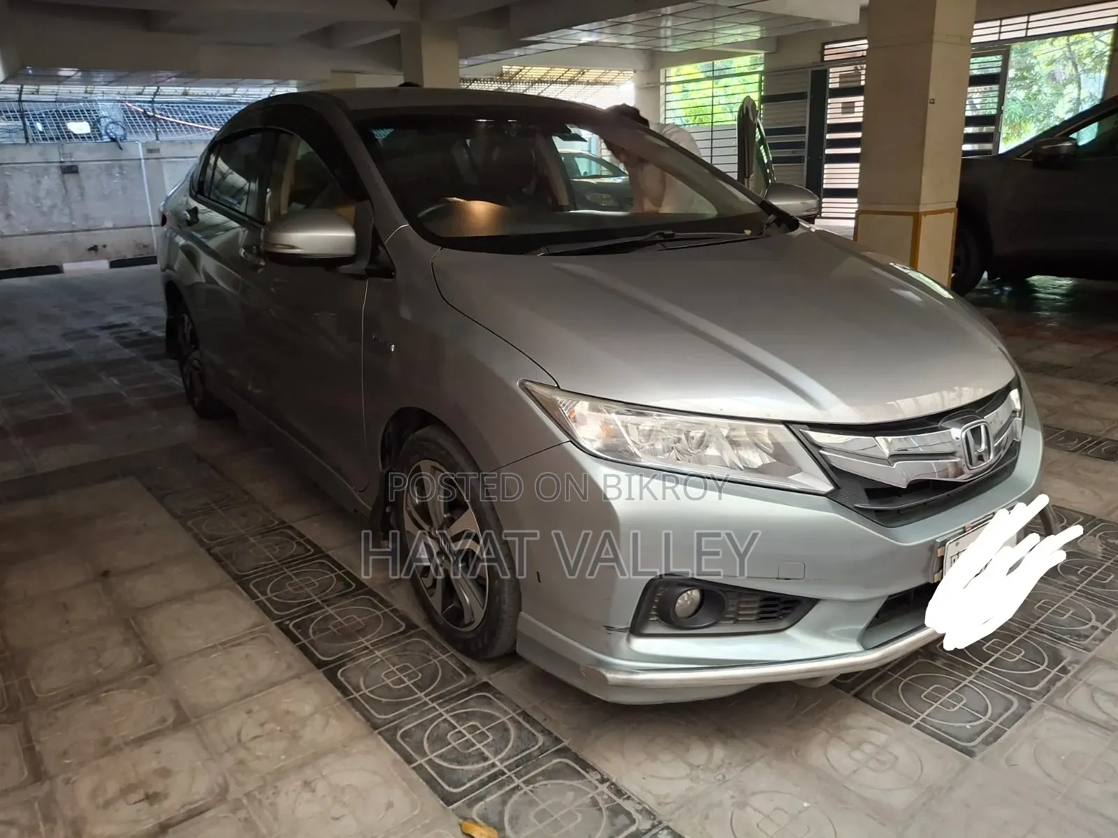Honda Grace 2015 Gray