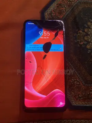রিয়েলমি ৩২ জিবি