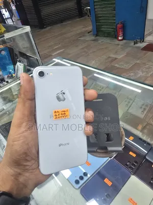 Apple iPhone 8 64 GB White