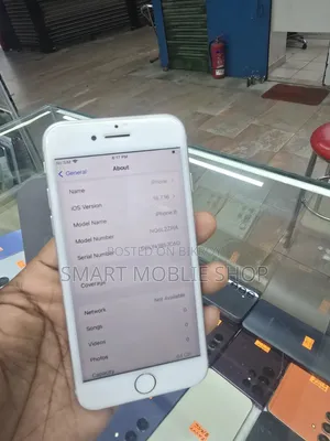 Apple iPhone 8 64 GB White
