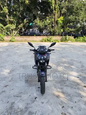 TVS Apache RTR 160 4V 2025 Black