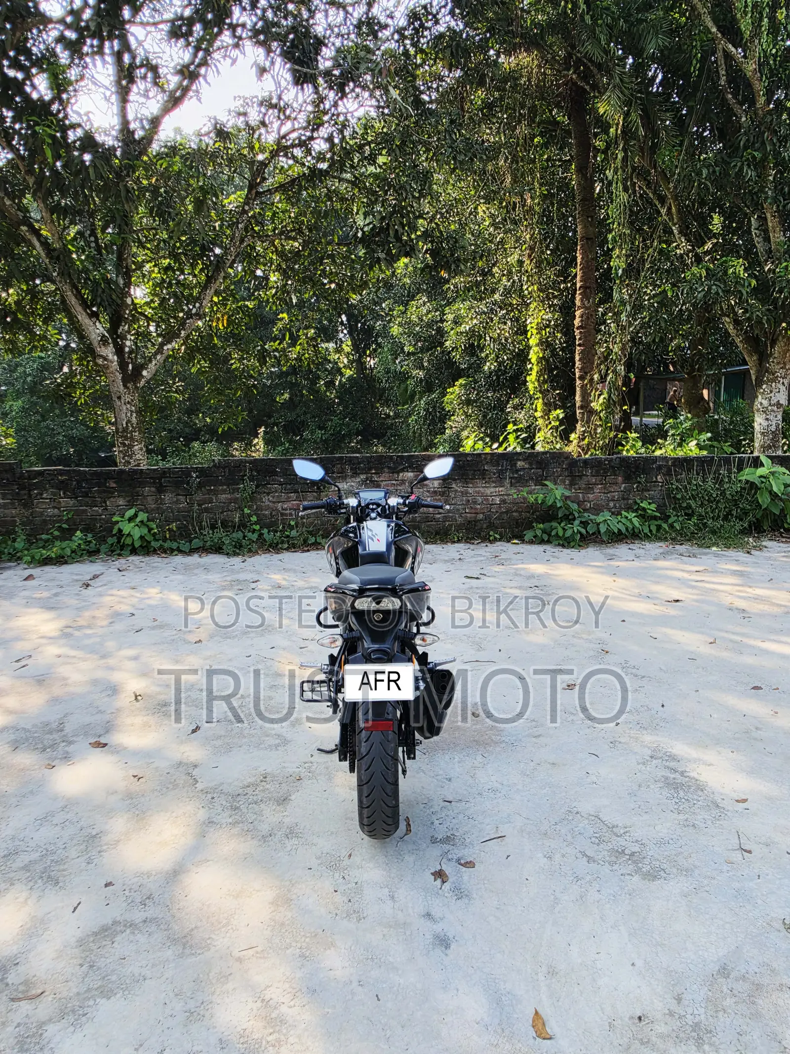 TVS Apache RTR 160 4V 2025 Black