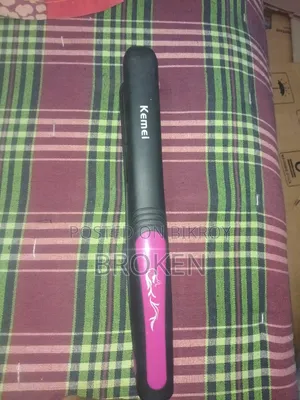 Kemei Hair Straightener