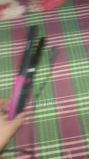 Kemei Hair Straightener
