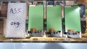 Samsung A35 Phone Remove Original Super Amoled Display