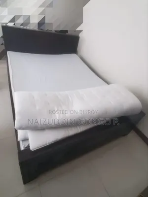 পারটেক্স সেমি-ডাবল বেড  ৫  / ৭  ফিট  ( ম্যাটরেস বা ফোম ছাড়া )