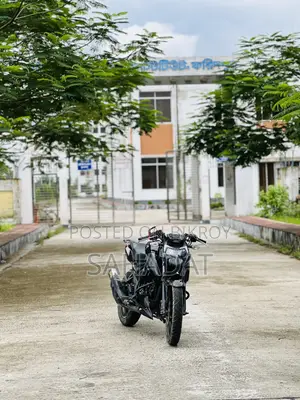 টিভিএস আপাচি আরটিআর ১৬০ ৪ভি ২০২২ ব্ল্যাক