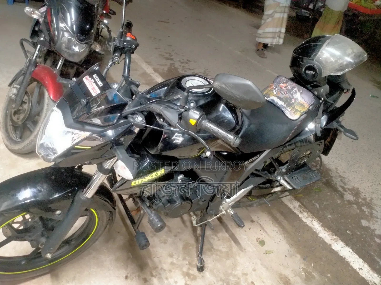 Suzuki Gixxer 2025 Black