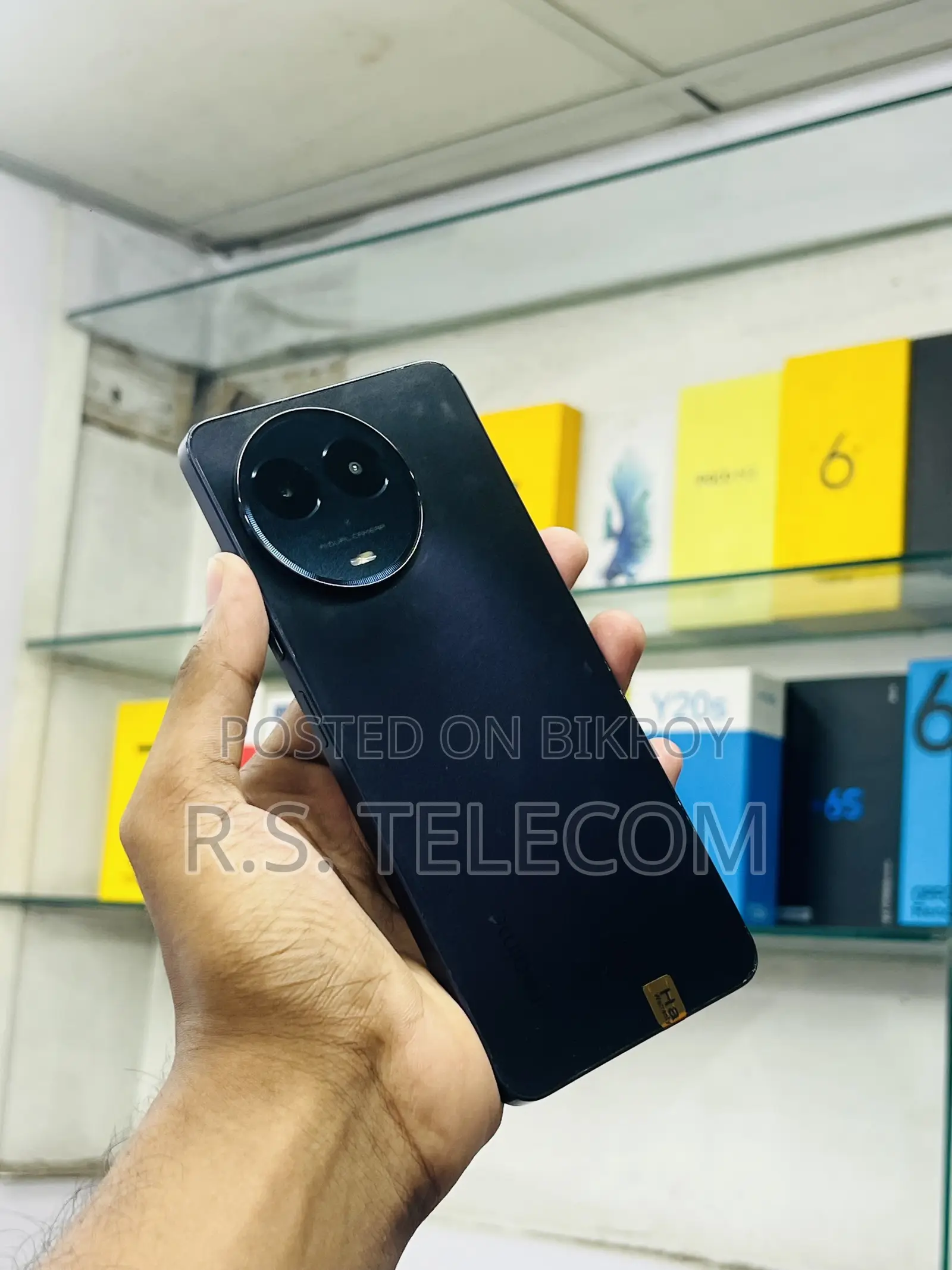New Realme 256 GB Black