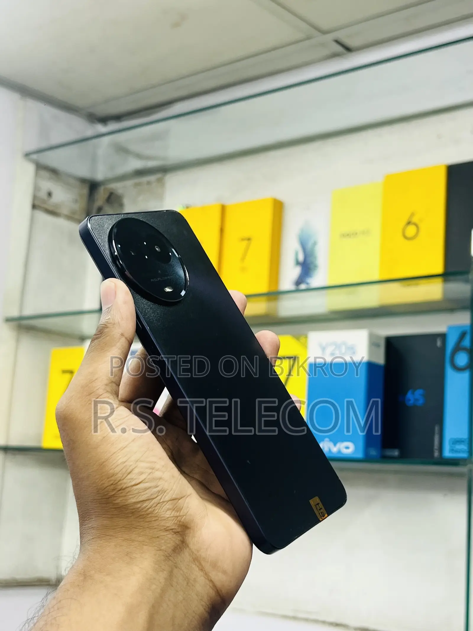New Realme 256 GB Black