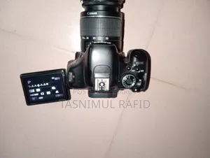 Canon 600D + Kit Lens 18-55