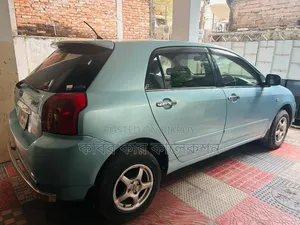 Toyota Corolla RunX 2005 Blue