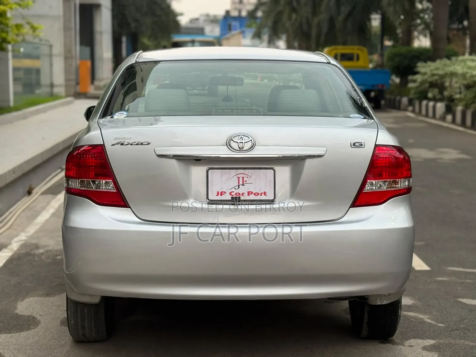 Toyota Axio 1.5 G 2WD 2010 Silver