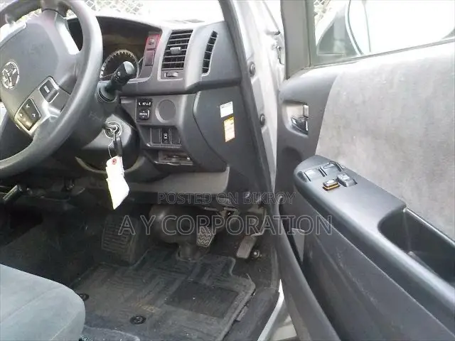 New Toyota HiAce 2020 Silver