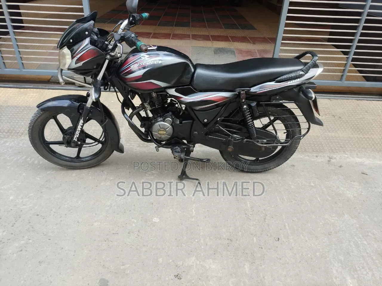 Bajaj Discover 100 2018 Black