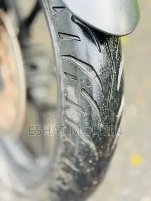 নতুন সুজুকি জিক্সার ২০২৫ কালো