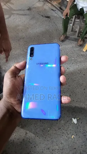 স্যামসাং গ্যালাক্সি এ৭০ ১২৮ জিবি ব্লু