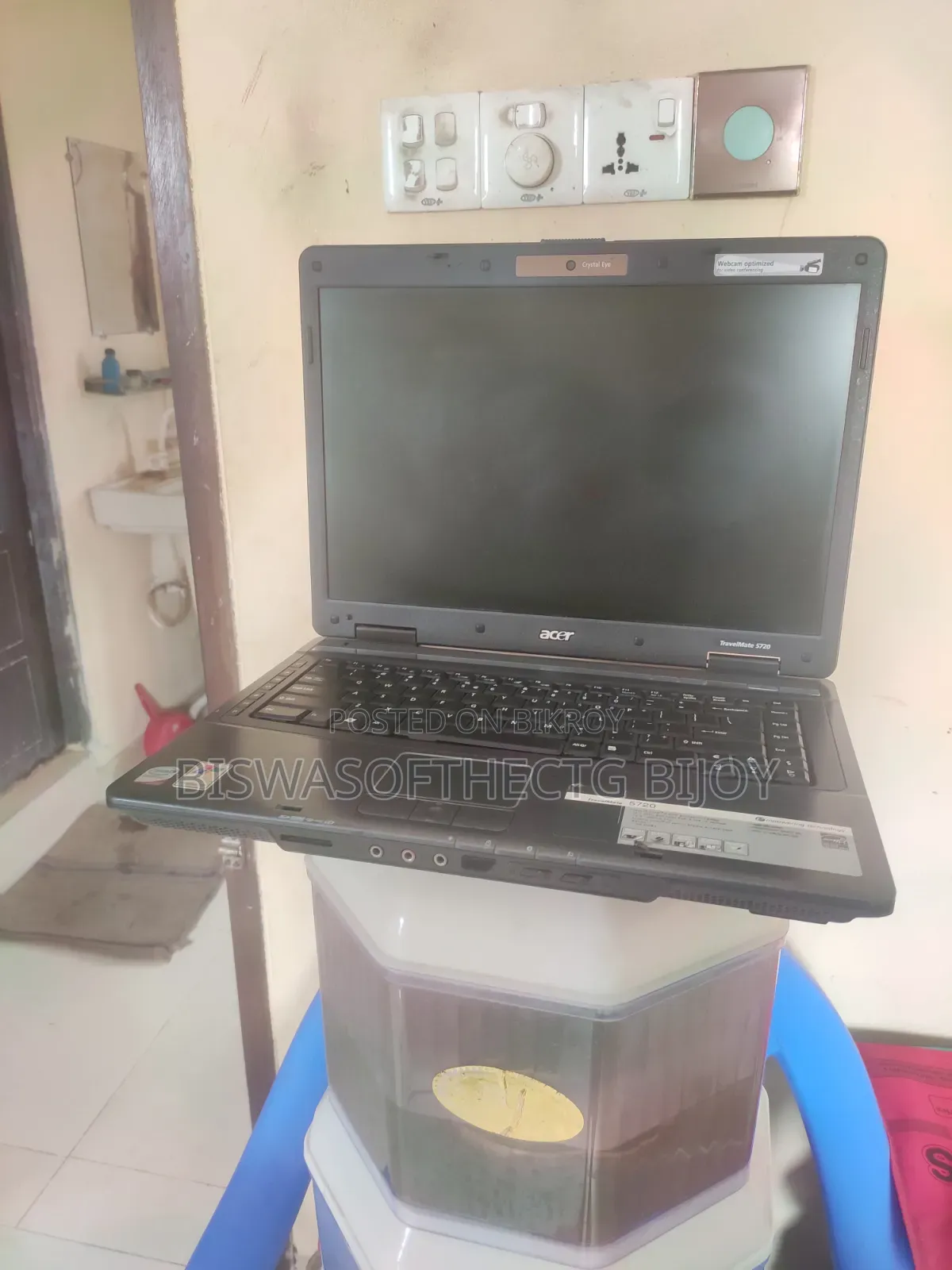 ল্যাপটপ এসার ট্রাভেলমেট ৫৭৩০জি ৪জিবি ইন্টেল কোর আই৩ এসএসডি ৫১২জিবি