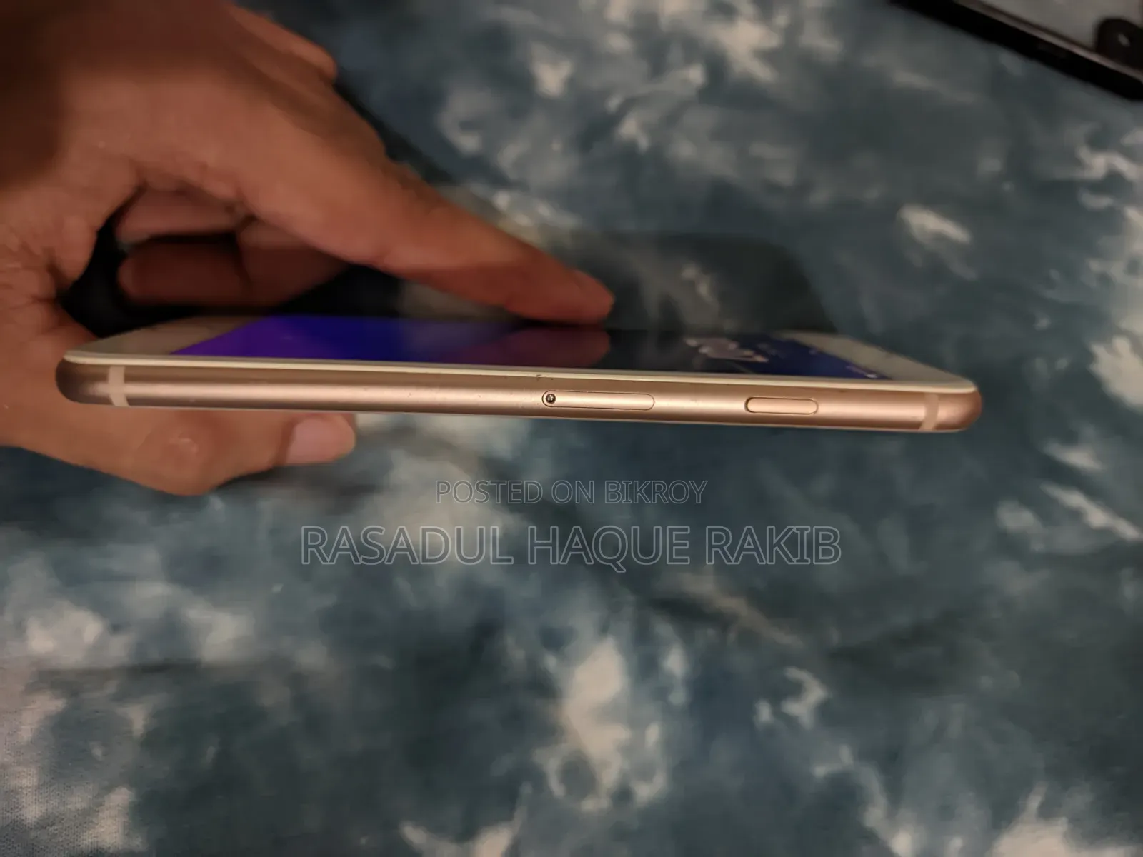 Apple iPhone 8 64 GB Gold