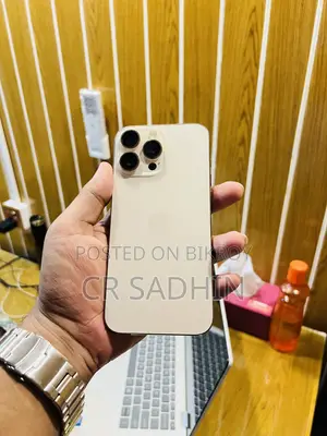 Apple iPhone 16 Pro Max 256 GB Gold