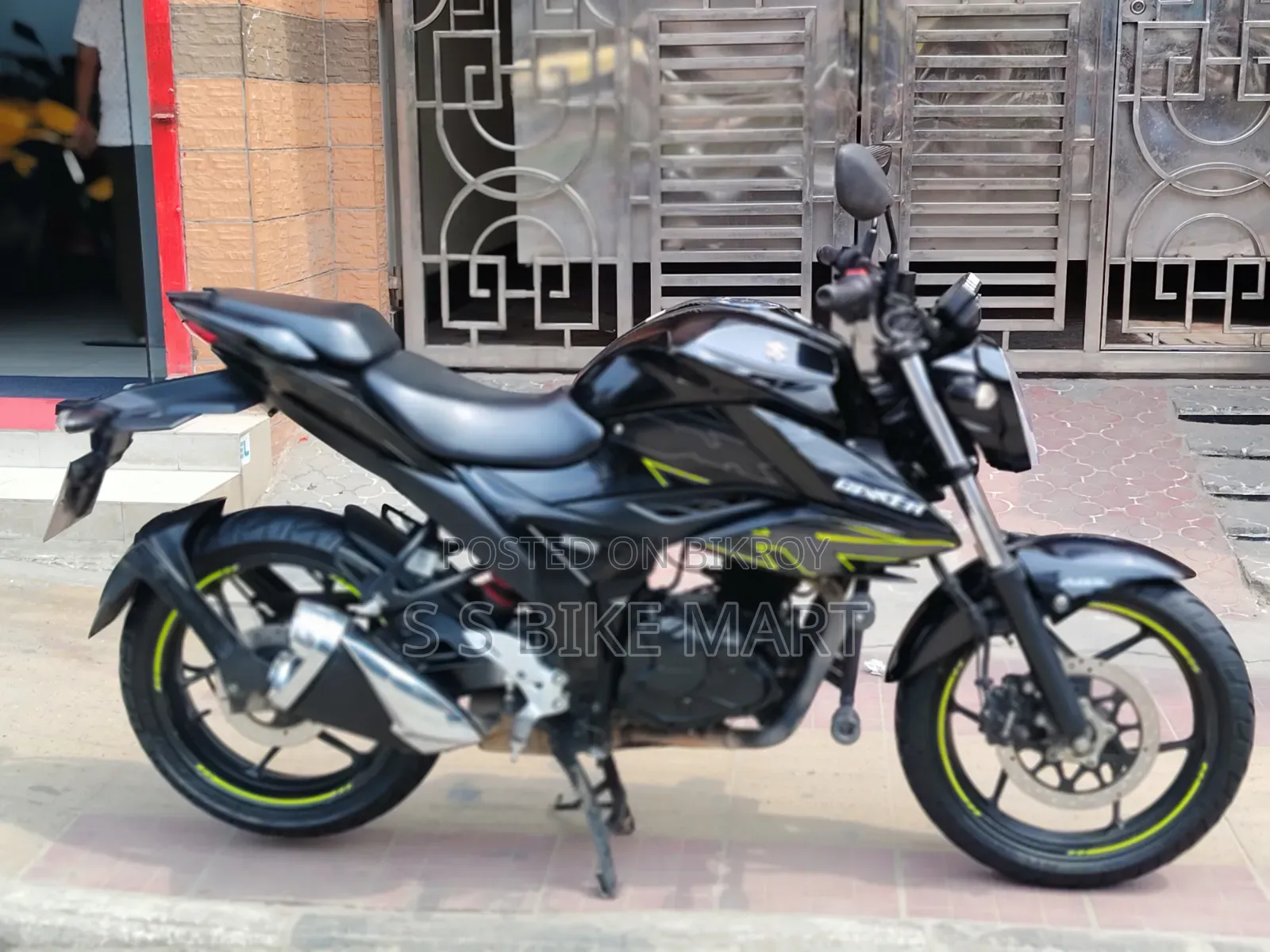 Suzuki Gixxer 2024 Black