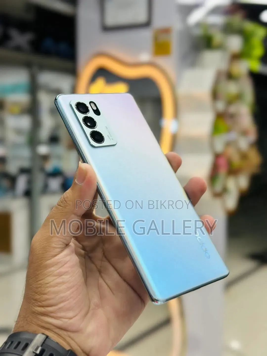 অপ্পো রেনো ৬ প্রো ৫জি ২৫৬ জিবি