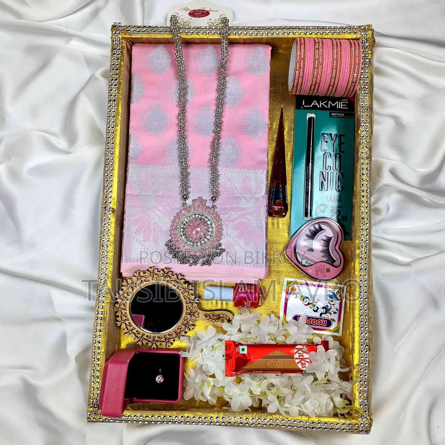 Saree Gift Combo Box - 11 in 1 Full Package