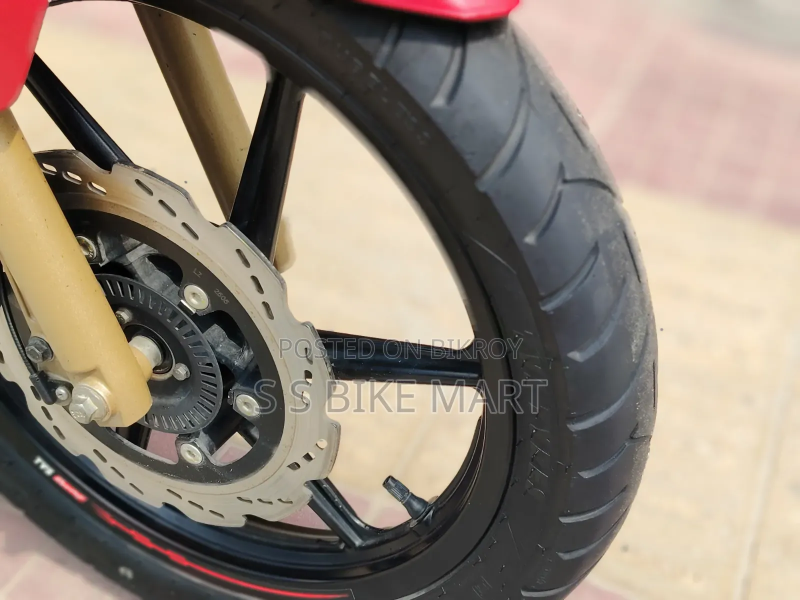 TVS Apache RTR 160 2V ABS 2023 Red