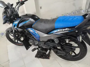 টিভিএস স্ট্রাইকার ১২৫ ২০২১ ব্রাউন