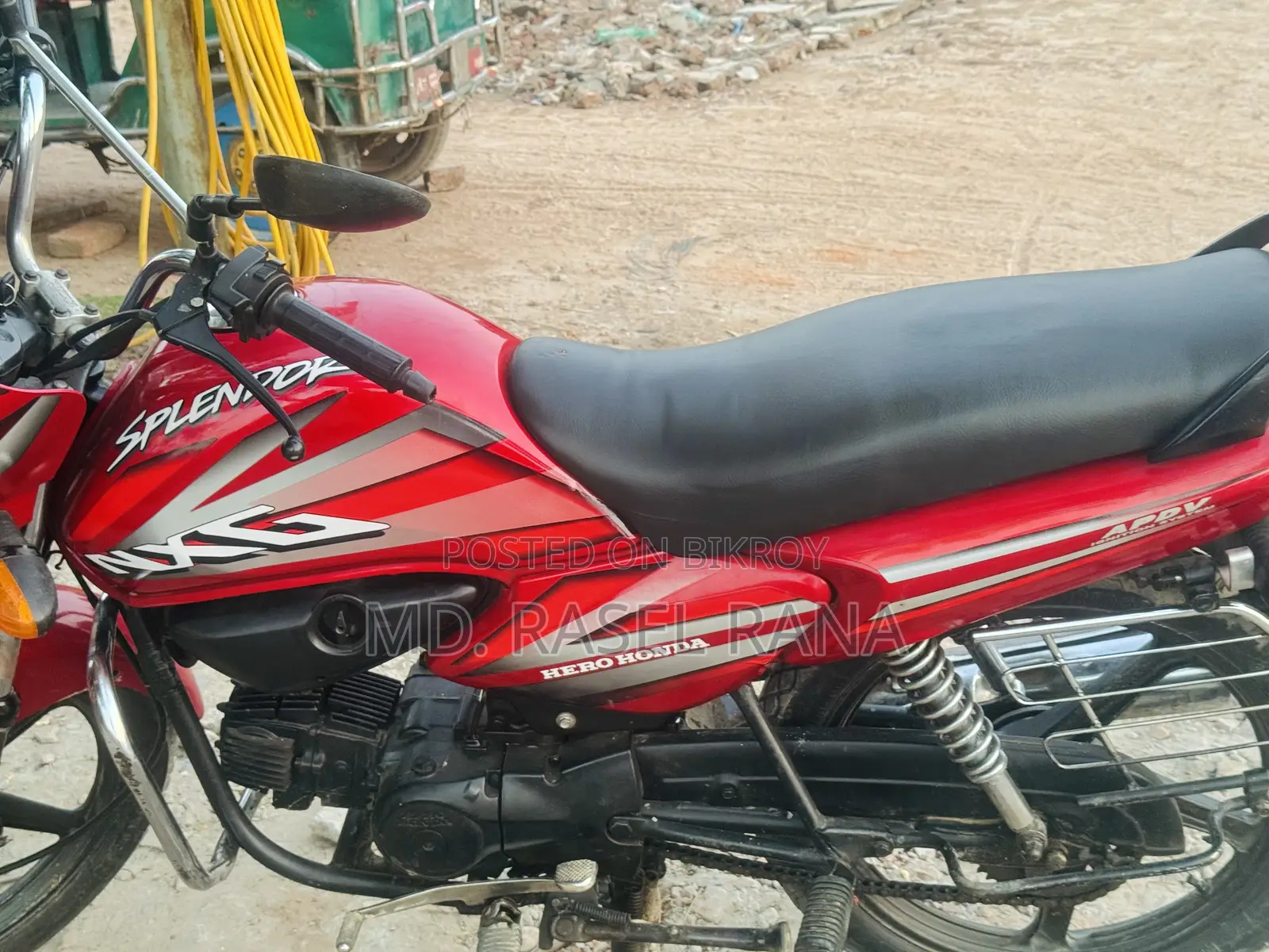 হিরো ২০০৯ লাল
