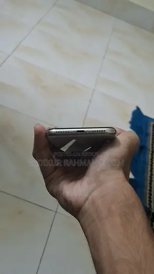 Apple iPhone X 64 GB White