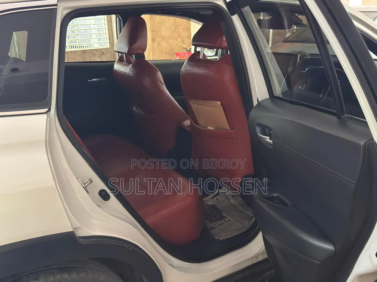 Toyota Corolla Nightshade 2022 Off white