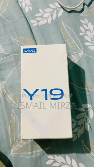 Vivo Y19 128 GB Blue