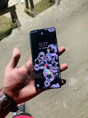 স্যামসাং গ্যালাক্সি এস২০ প্লাস ৫জি ১২৮ জিবি ব্ল্যাক